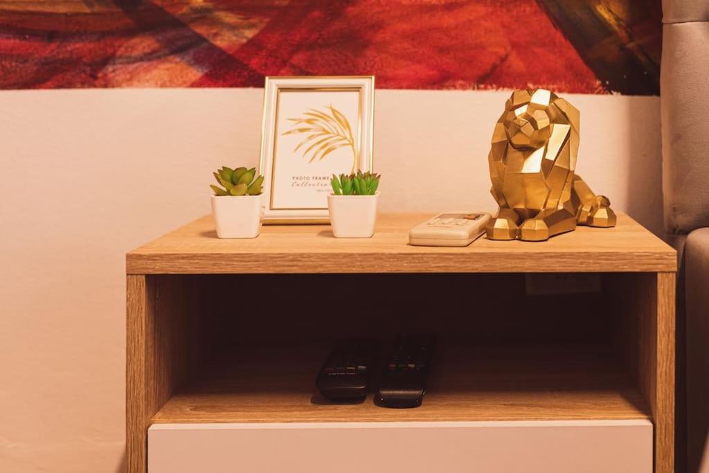 Art Studio Myslym Shyri Tirana Exteriör bild